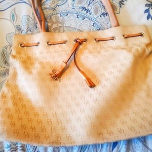 Vintage Dooney & Bourke Tote